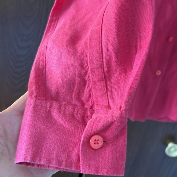 Brooks Brothers red Irish Linen long sleeved blouse. Size 4 - Picture 4 of 5